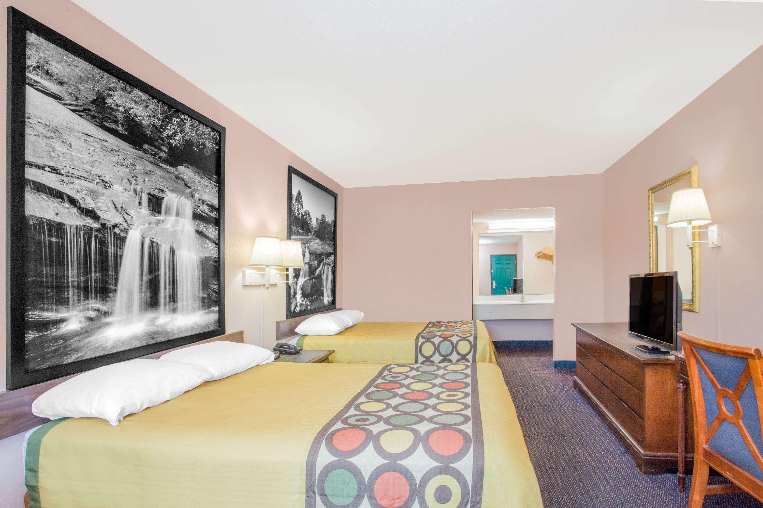 Motel Super 8 By Wyndham Columbia Exterior foto